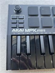 AKAI MPK MINI COMPACT KEYBOARD 25-KEY PAD CONTROLLER